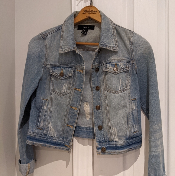 Cropped Distressed Denim Jacket - Picture 2 of 4